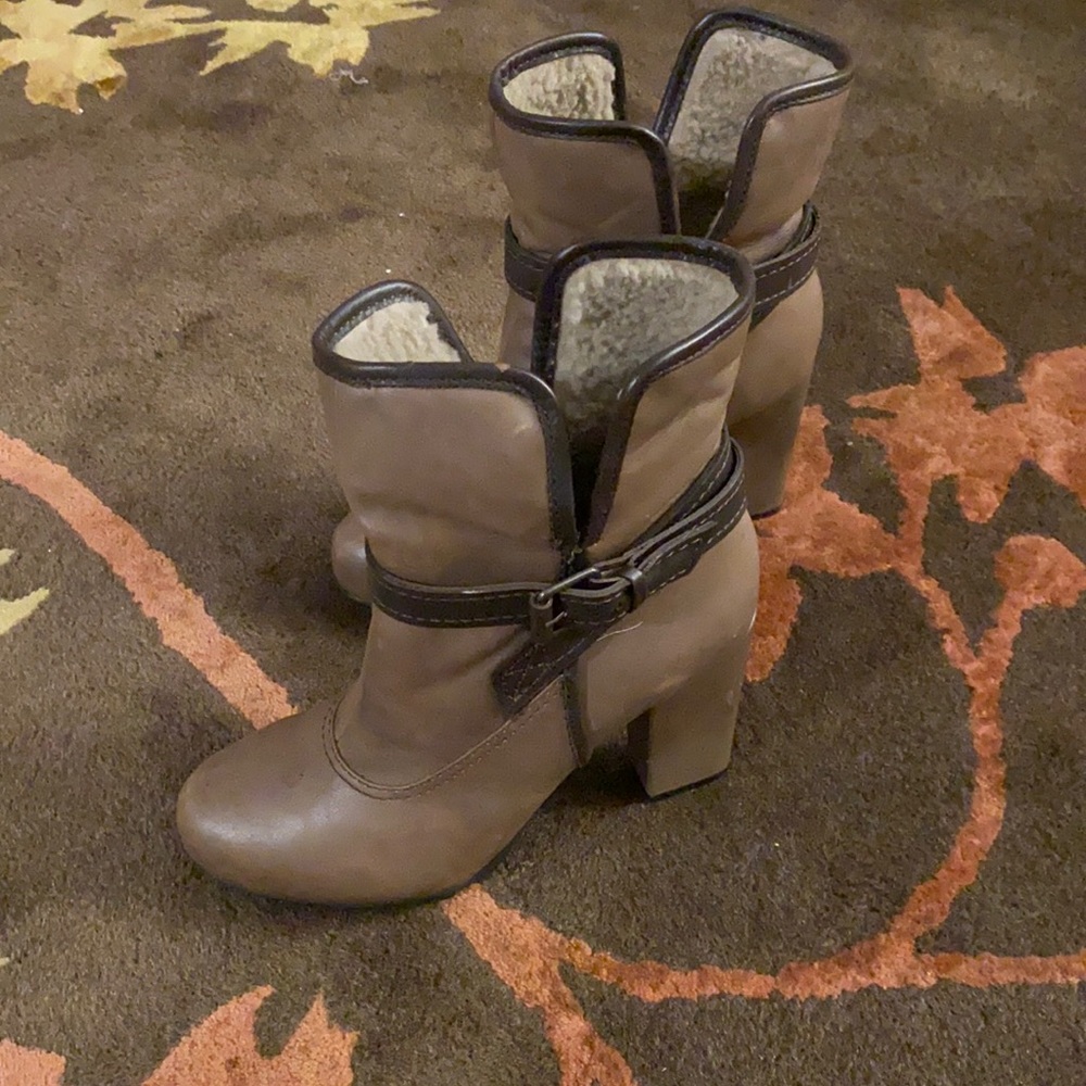 Apepazza Brown Leather Boots size 7.5